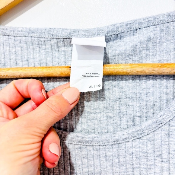 🌼NWOT🌼 LOLË Grey ribbed dress - Picture 6 of 7